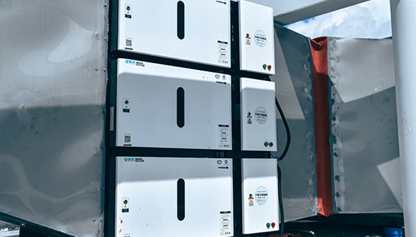 油煙凈化器滴答滴答響正常嗎,油煙凈化器一開就響